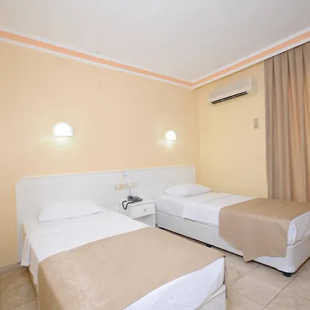 Aparthotel Kleopatra İçmeler